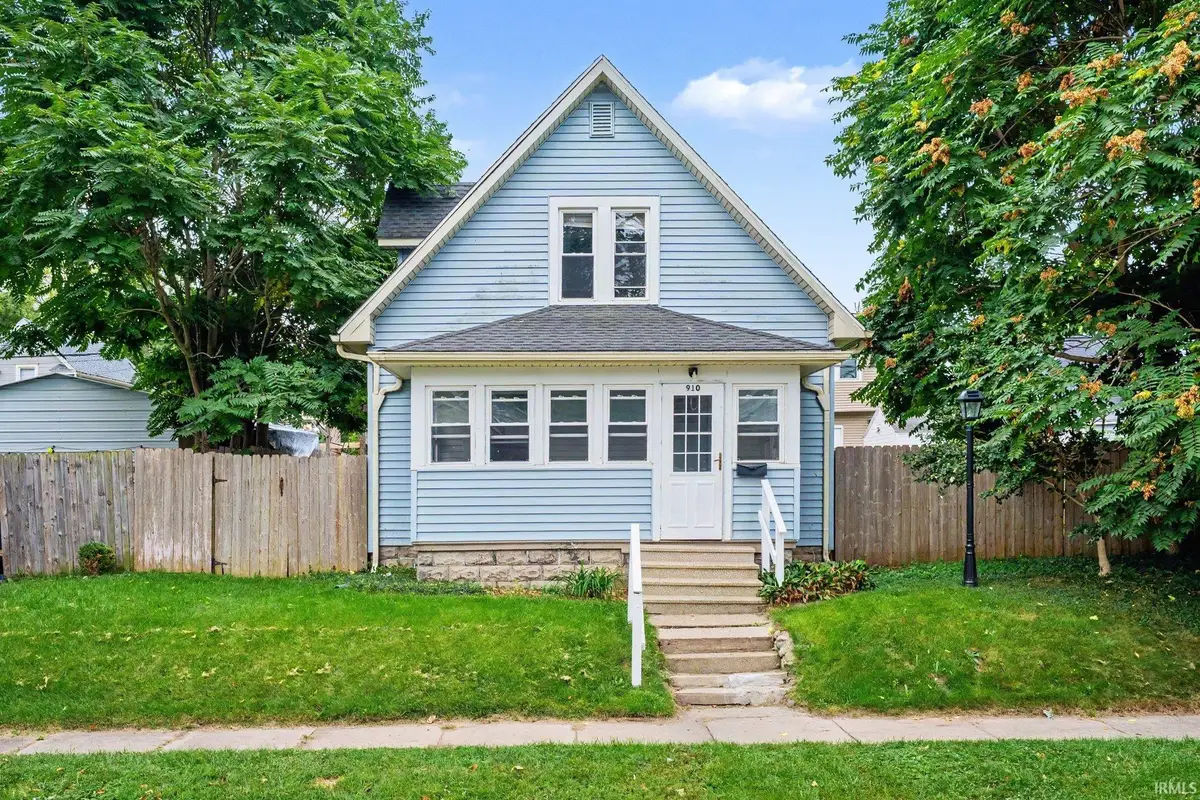 910 Milton Street, South Bend, IN 46613 - #1