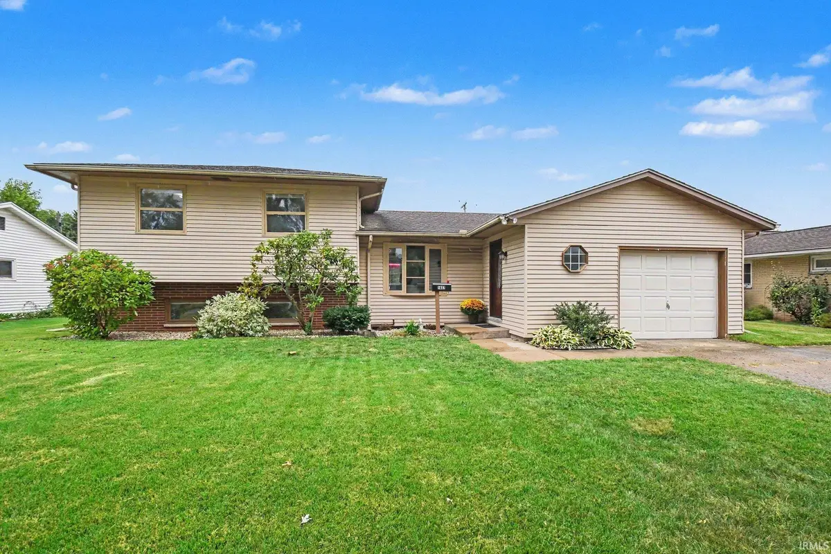 1637 Gordon Drive, South Bend, IN 46635 - #1