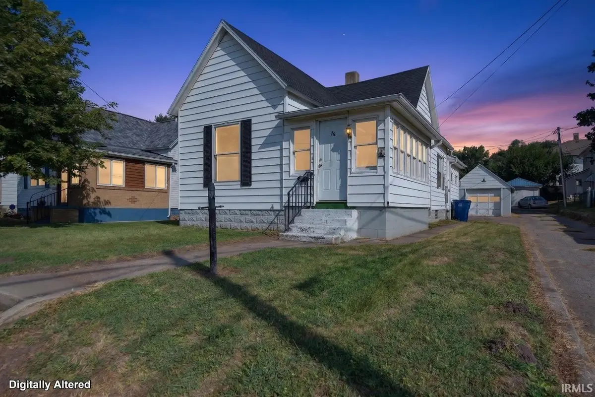16 Center Street, Logansport, IN 46947 - #1