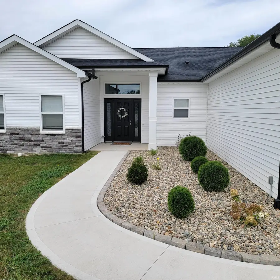 803 S Willow Cove, South Whitley, IN 46787 - #2