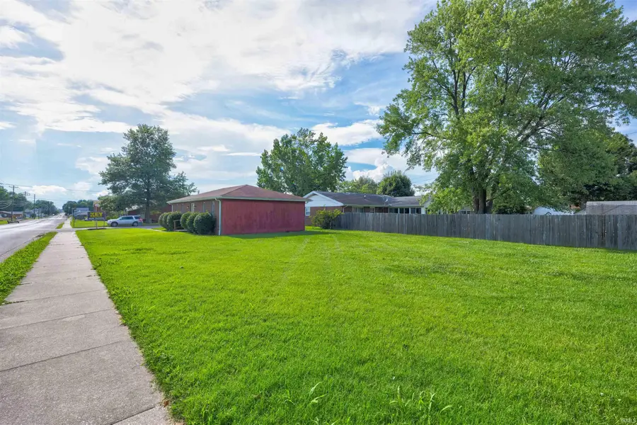 2102 Tell Street, Tell City, IN 47586 - #3