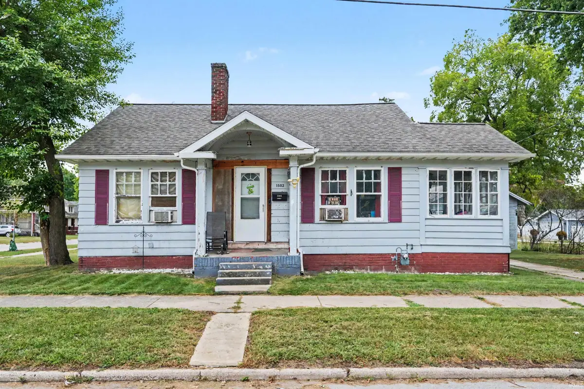 1502 W 8th Street, Michigan City, IN 46360 - #1