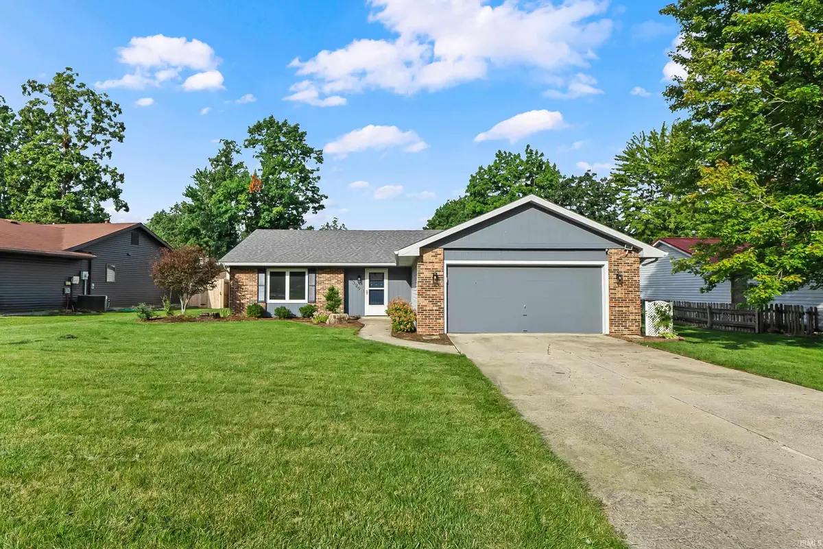 6329 Kiwanis Drive, Fort Wayne, IN 46835 - #1