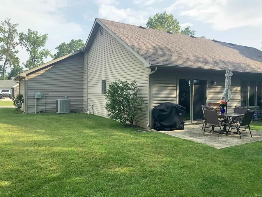 309 Ironwood Lane, Ossian, IN 46777 - #3