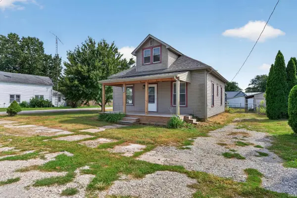 302 W North Street, Royal Center, IN 46978