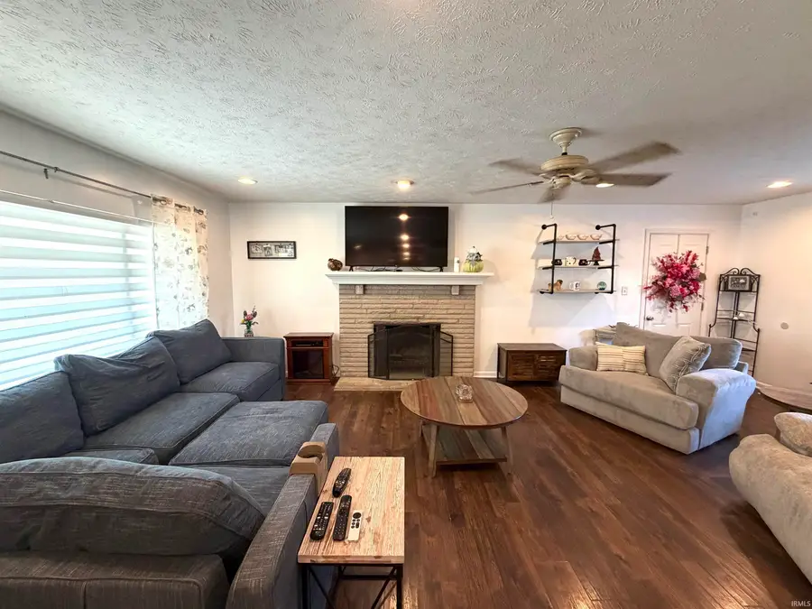 620 E Blue Ridge Drive, Evansville, IN 47714 - #3