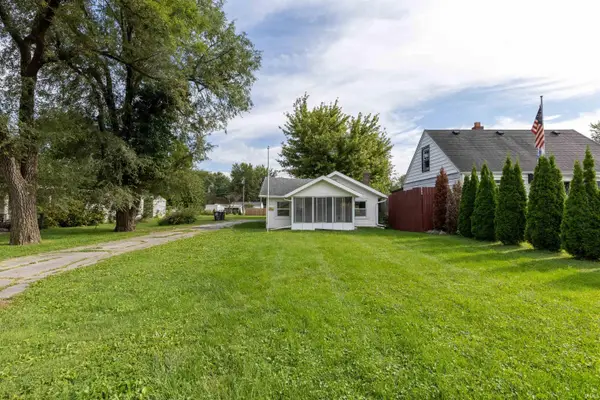 2215 Rehm Drive, Fort Wayne, IN 46819