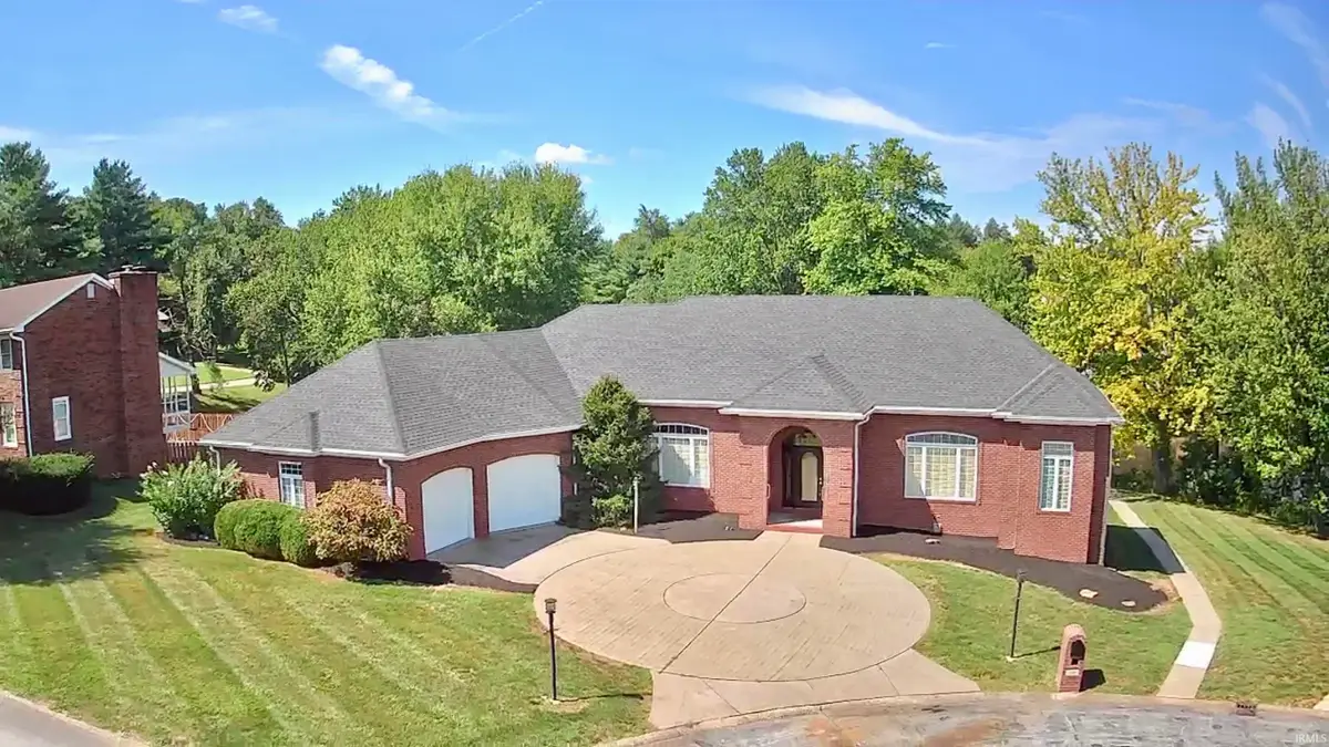 5488 Lakeside Drive, Newburgh, IN 47630 - #1