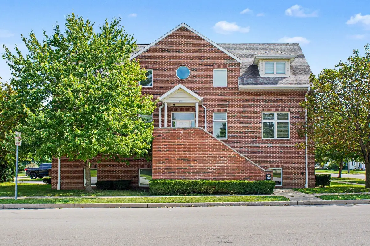 330 N Sunnyside Avenue, South Bend, IN 46617 - #1