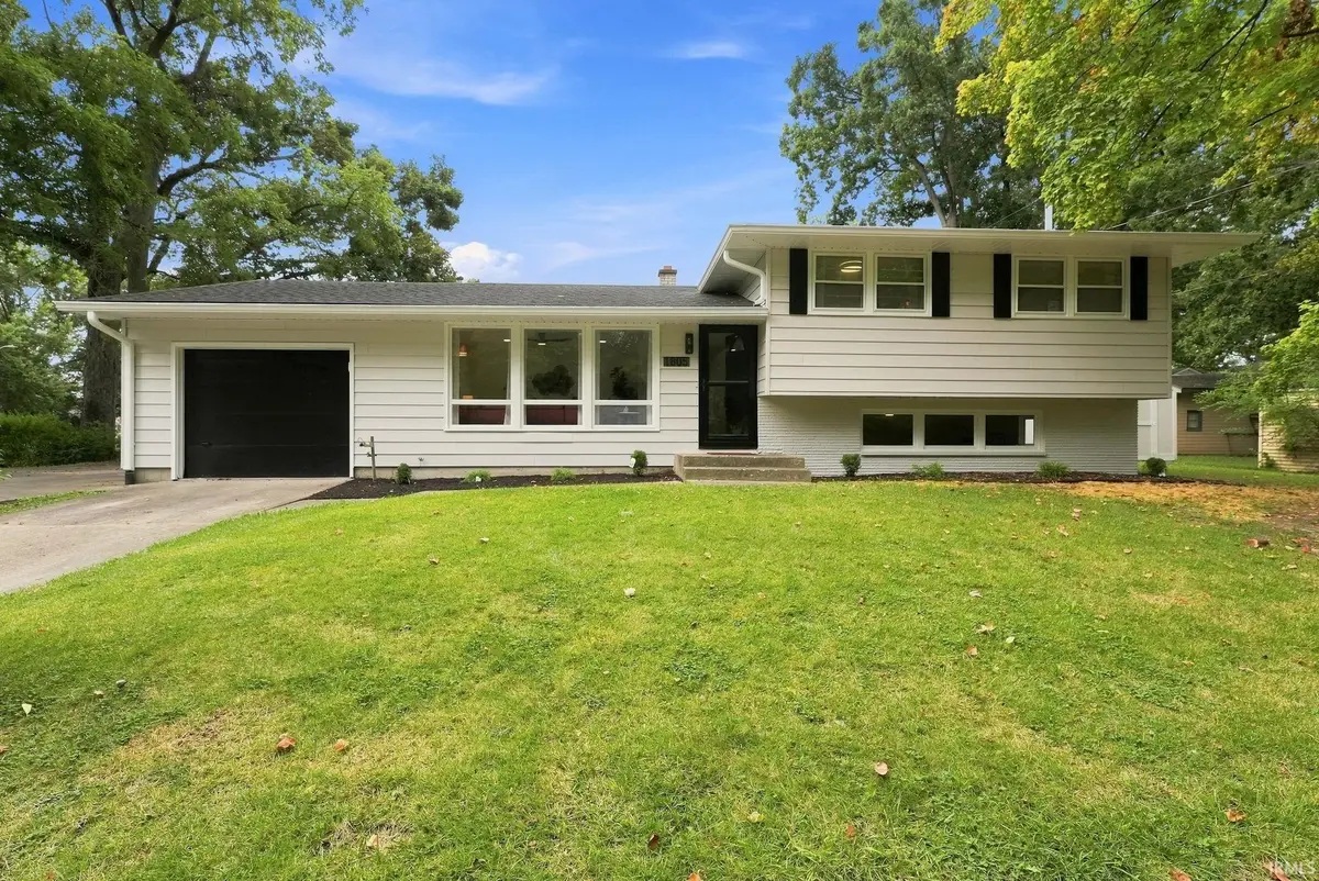 1805 Yale Drive, Fort Wayne, IN 46808 - #1