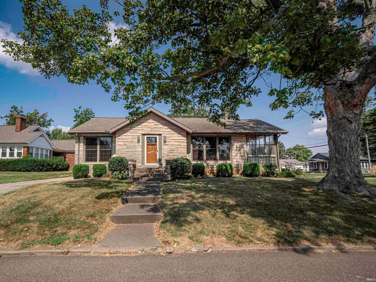 15 E Fletchall Street, Poseyville, IN 47633 - #1