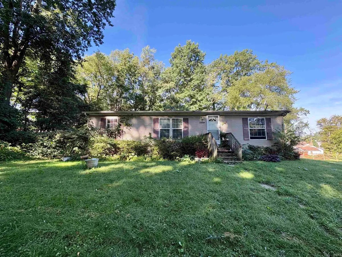2205 Philippa Street, South Bend, IN 46613 - #1