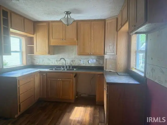 1211 N Michigan Street, Plymouth, IN 46563 - #2
