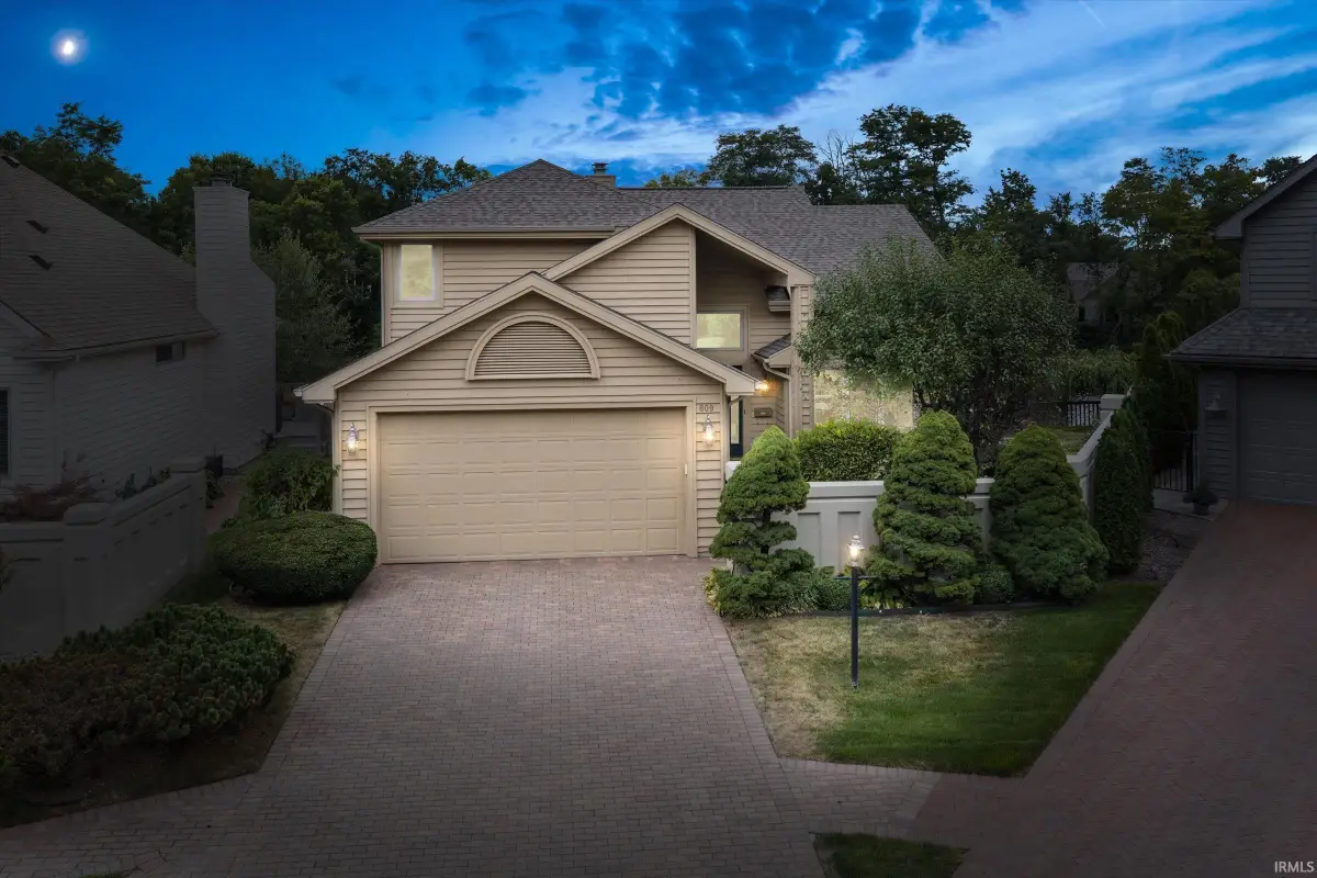 809 Bittersweet Cove Drive, Mishawaka, IN 46544 - #1