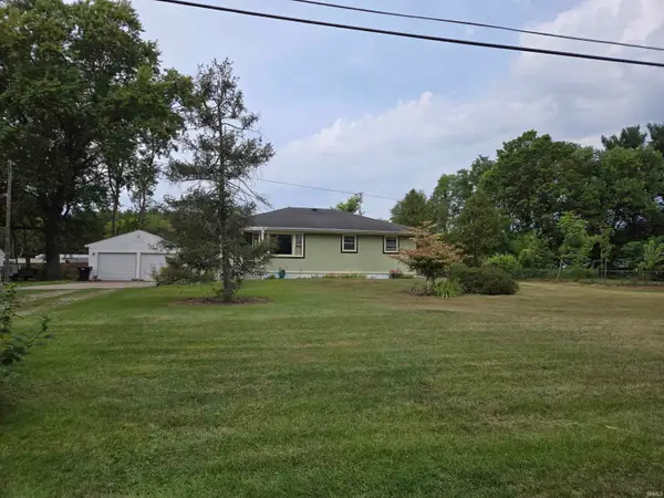 55171 Holmes Road, South Bend, IN 46628