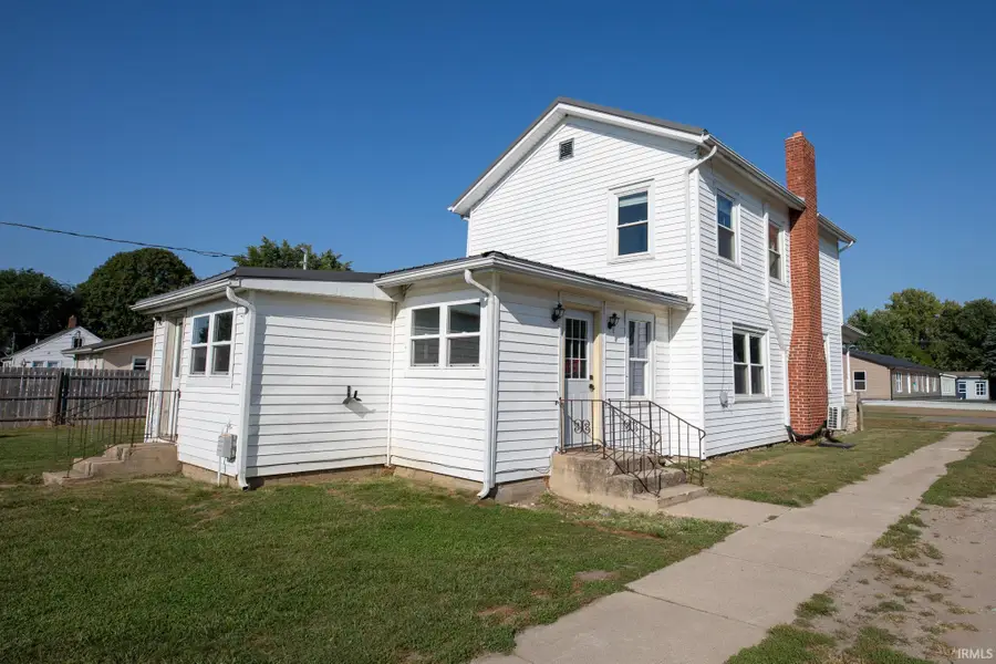308 S Washington Street, Bourbon, IN 46504 - #3