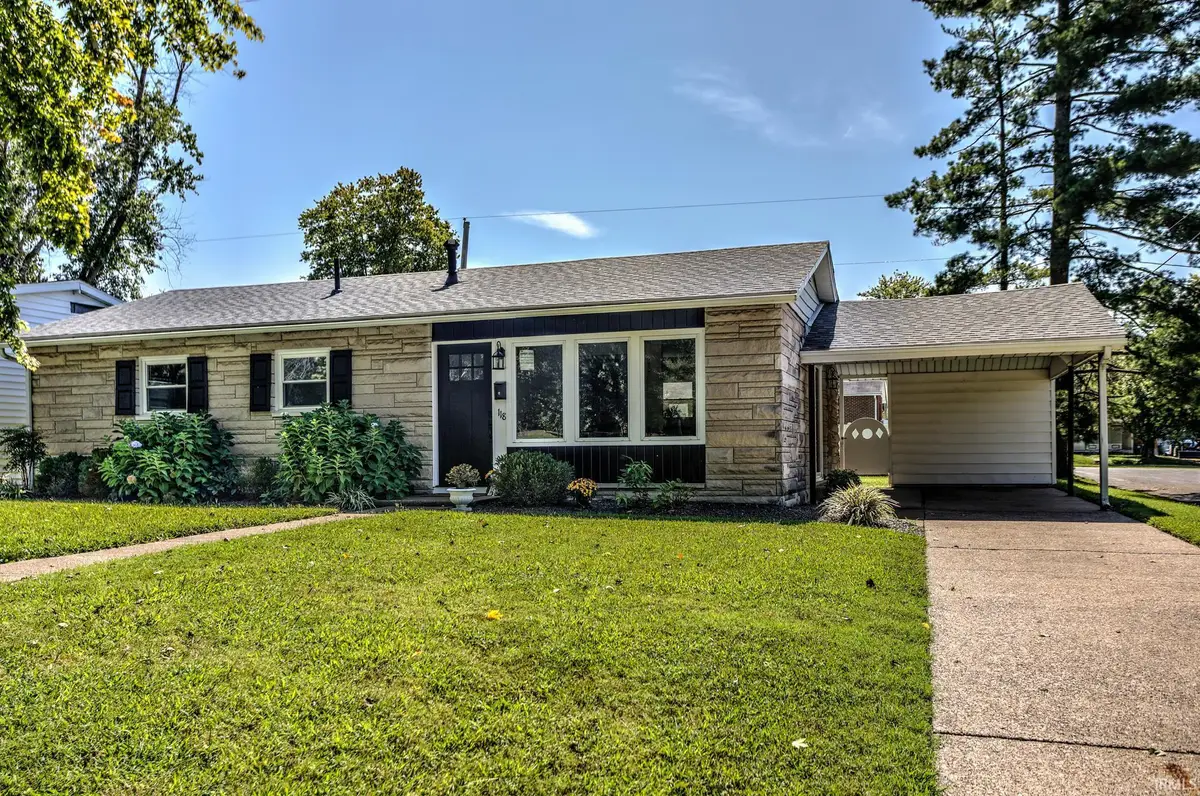 118 W Mill Road, Evansville, IN 47710 - #1
