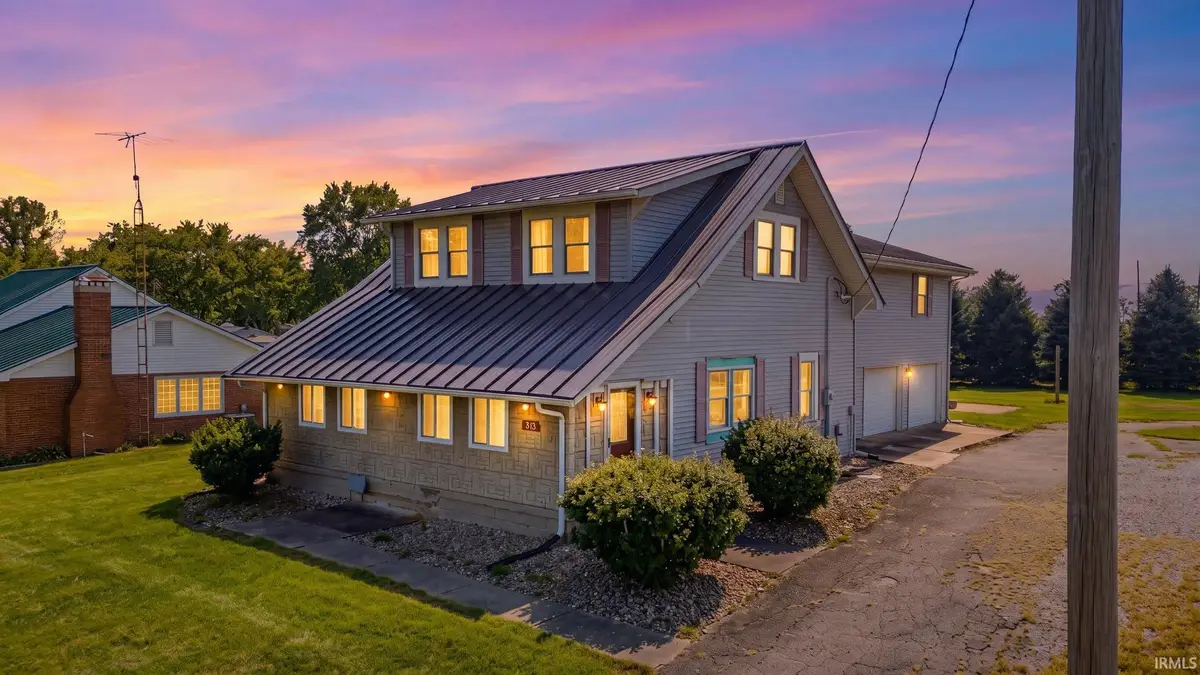 313 S Walnut Street, Mount Summit, IN 47361 - #1
