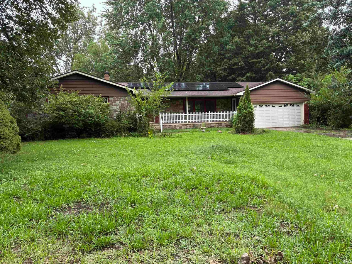 748 W 9th Street, Rochester, IN 46975 - #1