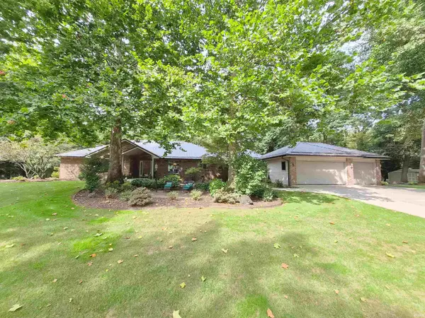 2329 S Old Ditch Road, Warsaw, IN 46580