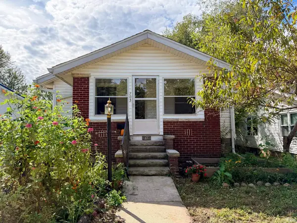 705 W Wylie Street, Bloomington, IN 47403