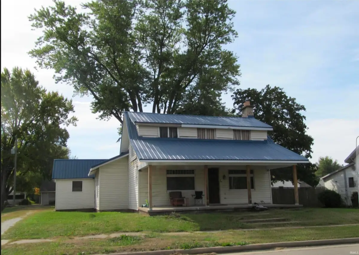 402 E Marion Street, Converse, IN 46919 - #1
