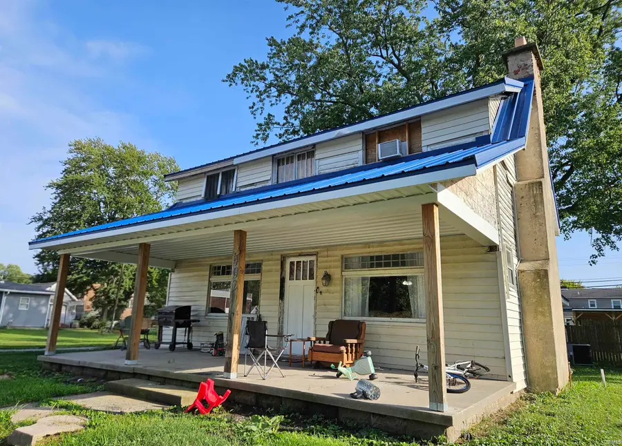 402 E Marion Street, Converse, IN 46919 - #2