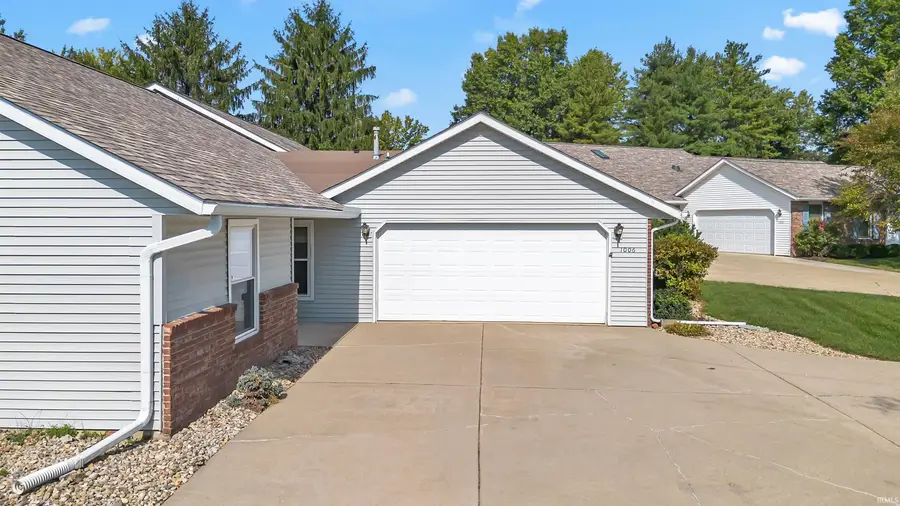 1006 E Sherbrooke Drive, Bloomington, IN 47401 - #3