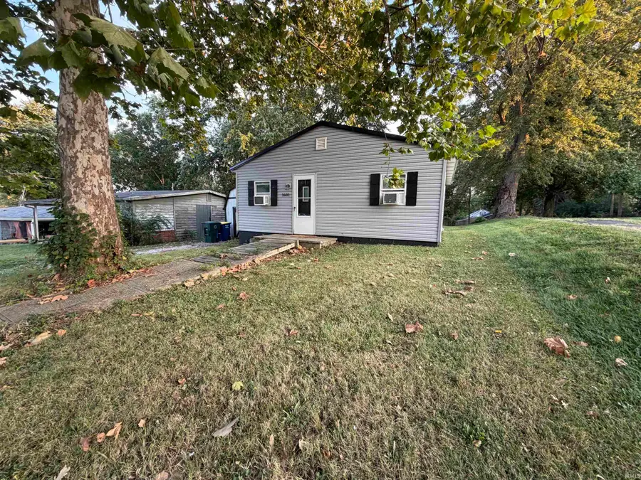 1601 E Harvard Avenue, Muncie, IN 47303 - #2