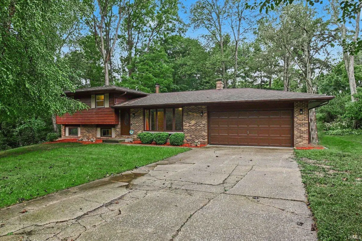 51205 Green Hill Drive, South Bend, IN 46628 - #1
