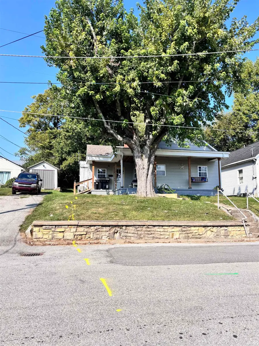 104 N Posey Street, Salem, IN 47167 - #2