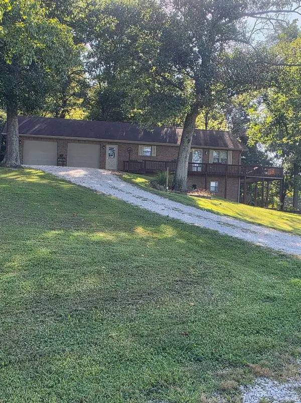 2466 Us 231 Highway, Loogootee, IN 47553