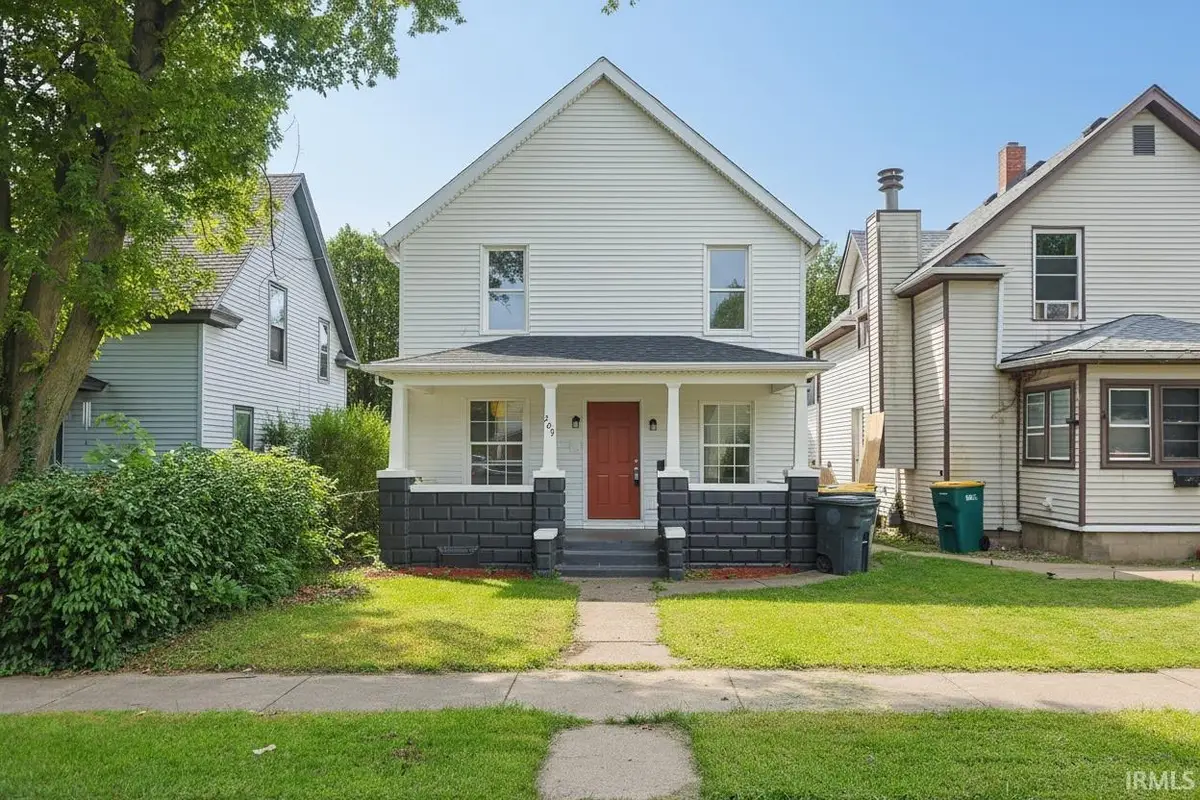 209 E 6th Street, Mishawaka, IN 46544 - #1