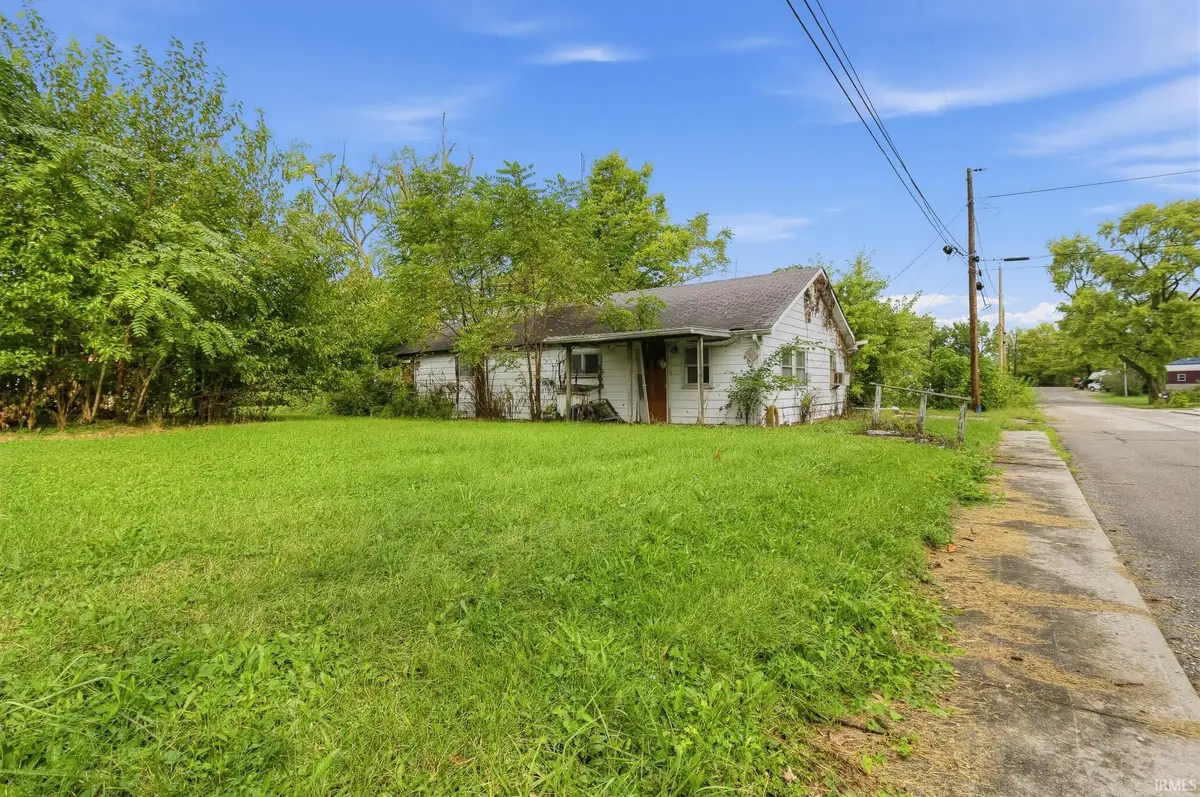 406 W Henderson Street, Montpelier, IN 47359 - #1