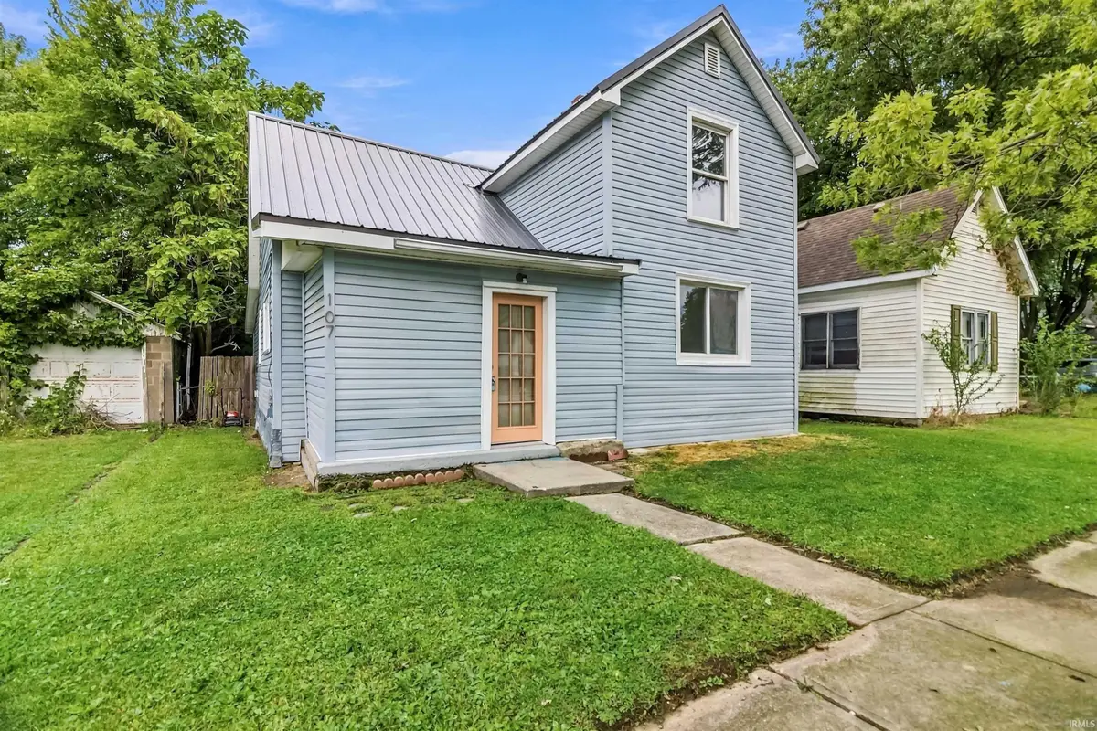 107 E South F Street, Gas City, IN 46933 - #1