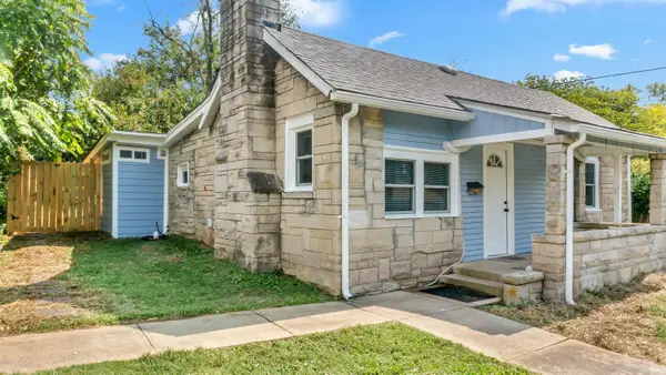 220 N Adams Street, Bloomington, IN 47404