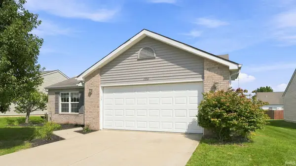 1920 Black Bear Drive, Fort Wayne, IN 46808