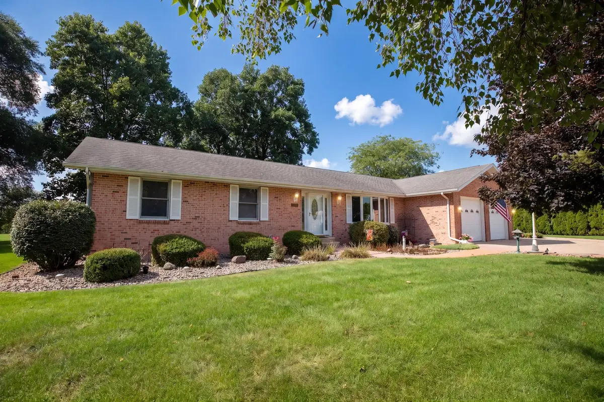 11815 Lawndale Avenue, Plymouth, IN 46563 - #1
