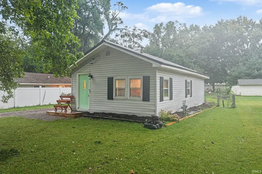 211 E Louis Street, Osceola, IN 46561 - #3
