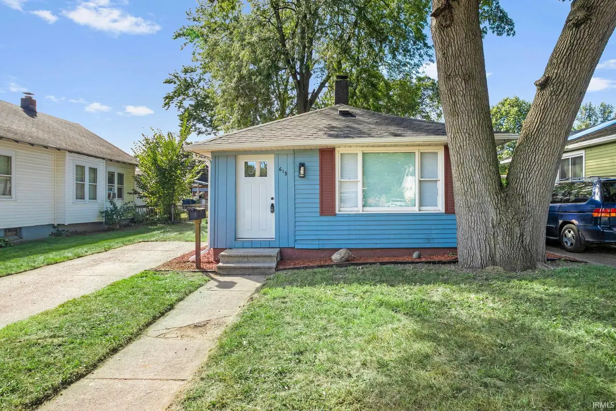 613 S 36th Street, South Bend, IN 46615 - #1
