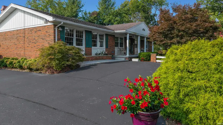 4133 Glen Drive, Boonville, IN 47601 - #3