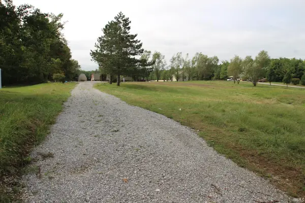453 W Water Works Road, Wabash, IN 46992