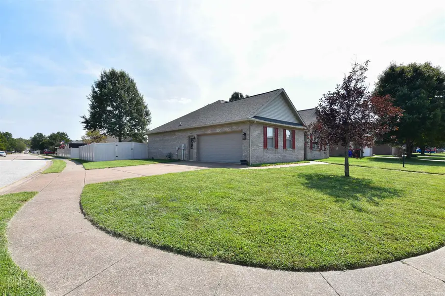 9329 Valley View Drive, Evansville, IN 47711 - #2