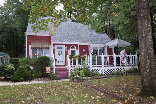 10639 E Iroquois Road, Walkerton, IN 46574