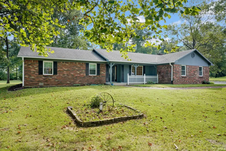563 Yockey Estates, Mitchell, IN 47446 - #2