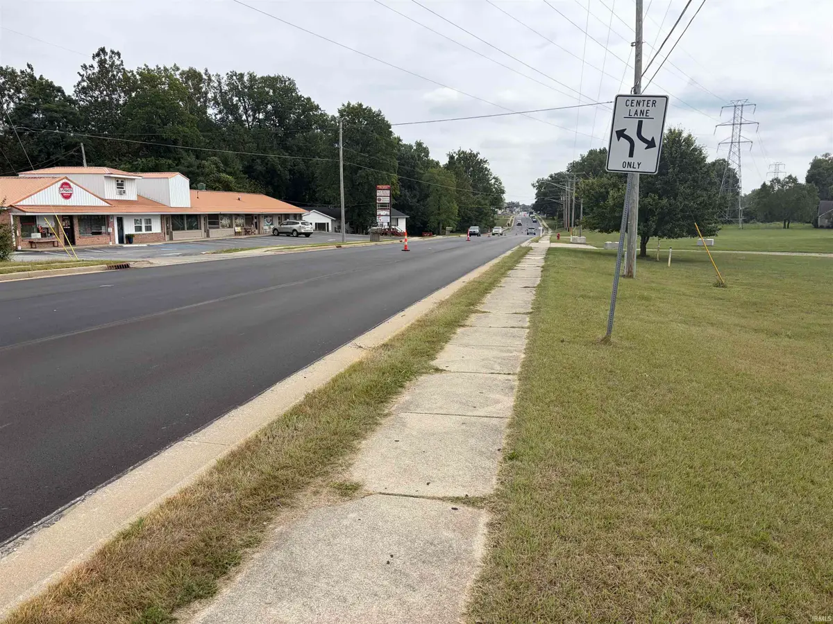 1420 N Main Street, Monticello, IN 47960 - #1