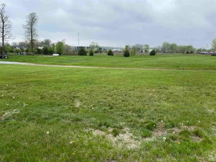 1420 N Main Street, Monticello, IN 47960 - #3