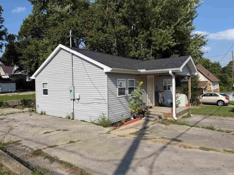911 22nd Street, Bedford, IN 47421 - #3