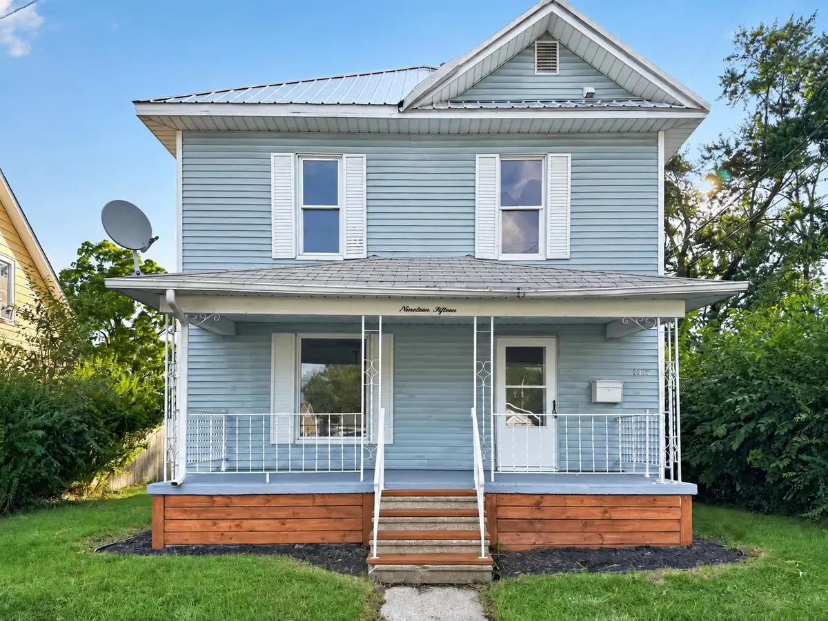 1915 Lane Avenue, Elkhart, IN 46516 - #1