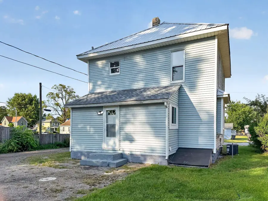1915 Lane Avenue, Elkhart, IN 46516 - #3